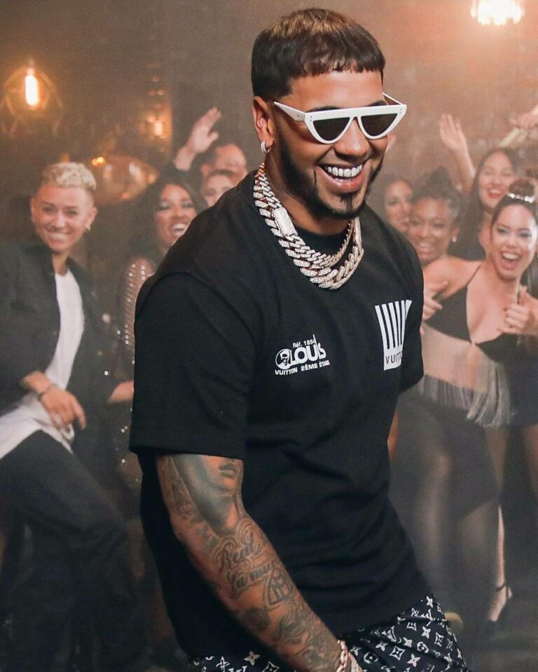 Anuel Aa Fotos De Artistas Famosos Anuel Aa Wallpaper Imagenes De - Vrogue