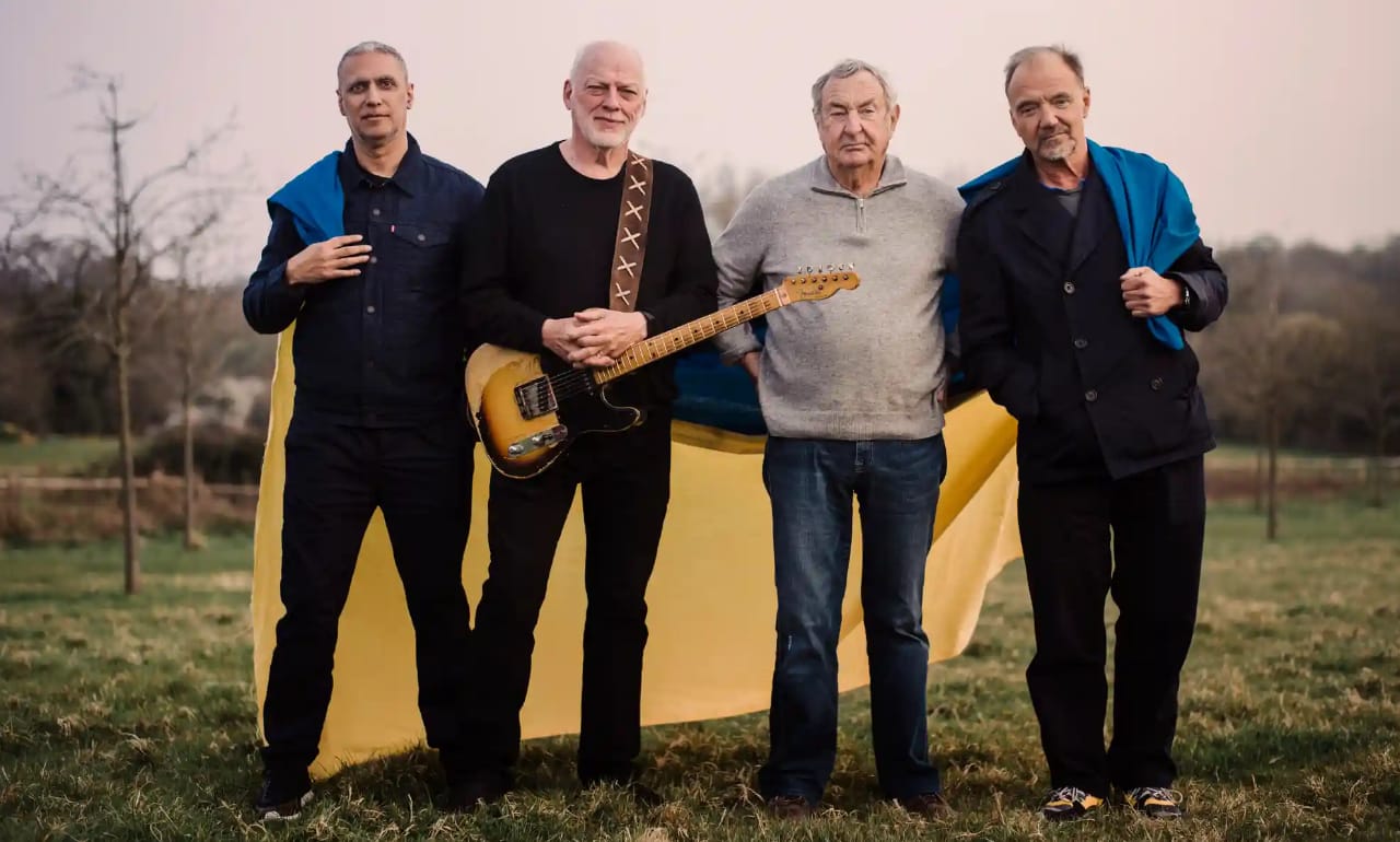 Pink-Floyd-regresa-con-Hey-Hey-Rise-Up-un-sencillo-en-apoyo-a-Ucrania-portada